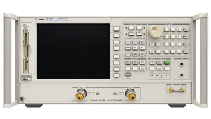 HP / Agilent 8753ES 6GHz S-parameter Network Analyzer Agilent 8753ES