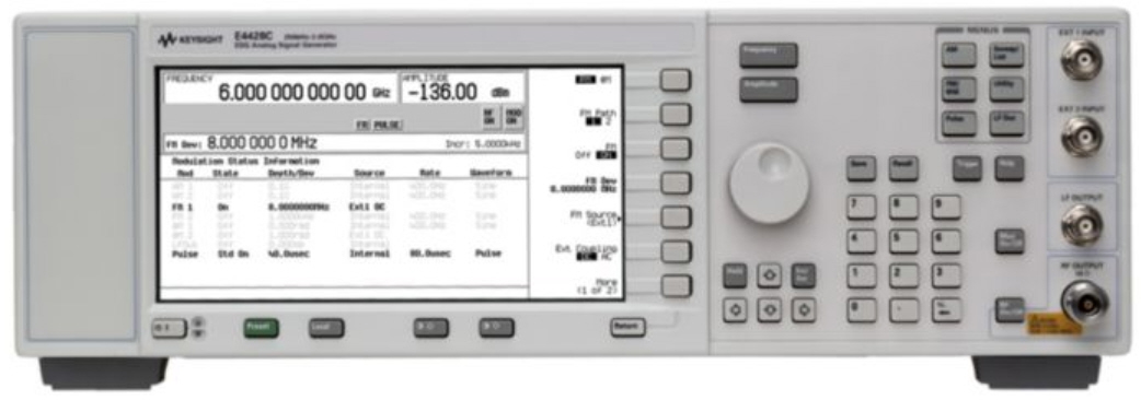 Agilent / Keysight E4428C ESG Analog Signal Generator, 250 kHz to 6 GHz