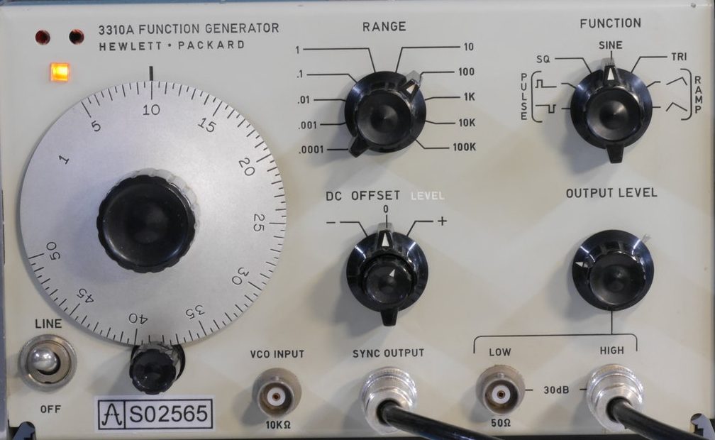 HP / Agilent 3310A FUNCTION GENERATOR