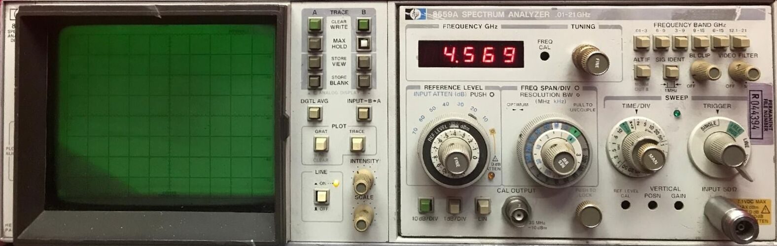 Agilent / Keysight 8559A 21 GHZ Spectrum Analyzer