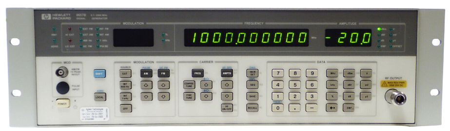 Agilent / Keysight 8657D Pi/4 DQPSK Signal Generator for NADC & PDC
