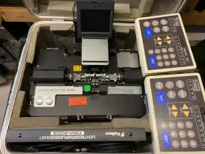 Fujikura FSM-20PM Polarization Maintaining Fiber Fusion Splicer FSM 20PM