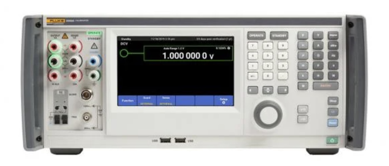 Fluke 5550A Performance Multi-Product Calibrator