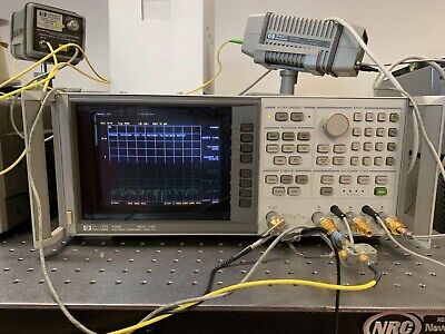 Agilent / HP 8702B (300 KHz -3 GHz) Network Analyzer / Lightwave Analyzer