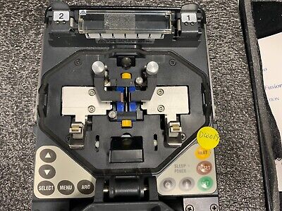 Sumitomo Type 65 Fusion Splicer **Calibrated** w caring case and manual