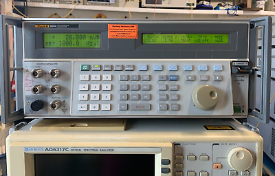 Fluke 5820A 2.1Ghz Oscilloscope Calibrator w/ 5 Channel 5820 Tested