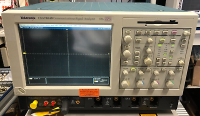 Tektronix CSA7404B Communications Signal Analyzer, 4 GHz, 4 Ch, 20 GS/s