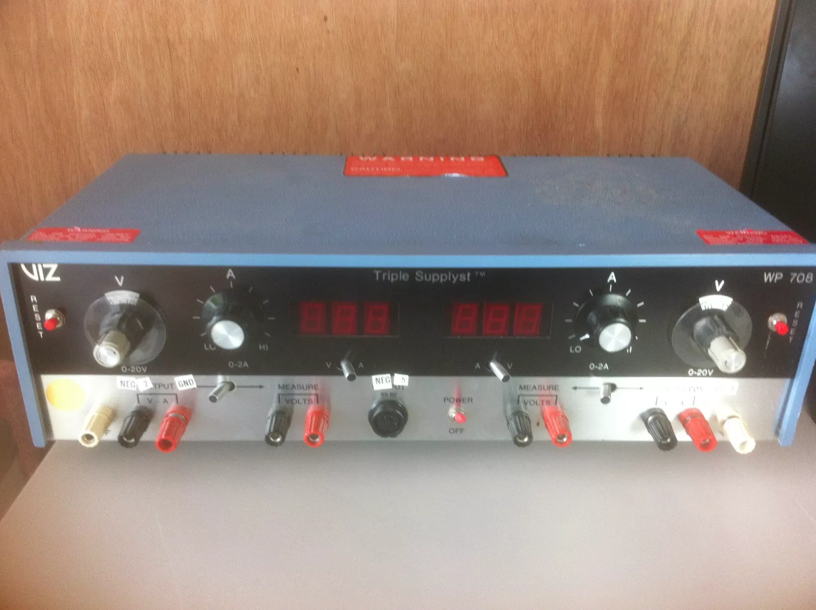 VIZ WP708A 20V, 2A. (2), 5V FIXED 4A. TRIPLE DC SUPPLY