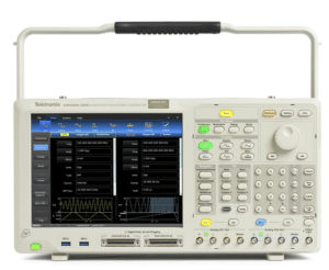 Tektronix AWG4162 Arbitrary Waveform Generator, 2-Channel, 2.5GS/s Tektronix AWG4162