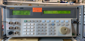 Fluke 5820A Oscilloscope Calibrator w/ 5 Channel Option