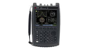 Keysight (Agilent) N9926A FieldFox Handheld Microwave Vector Network Analyzer, 14 GHz Keysight (Agilent) N9926A FieldFox Handheld Microwave Vector Network Analyzer, 14 GHz