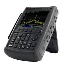 Keysight (Agilent) N9935A FieldFox Handheld Microwave Spectrum Analyzer, 9 GHz Keysight (Agilent) N9935A FieldFox Handheld Microwave Spectrum Analyzer, 9 GHz