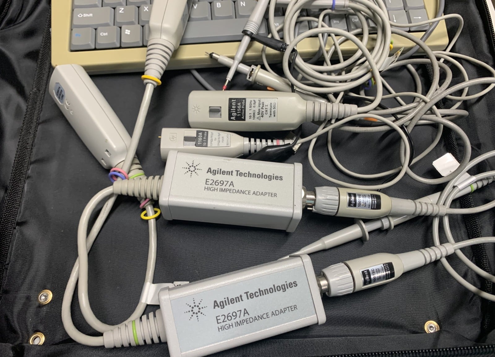 Agilent DSO80304B Digital Signal Oscilloscope 3 GHz 40GS/s W/ opt 001 + probes Agilent DSO80304B Digital Signal Oscilloscope 3 GHz 40GS/s W/ opt 001 + probes - Image 5