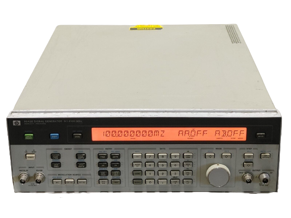 Agilent / Keysight 8642B Synthesized Signal Generator, 100 kHz to 2100 MHz