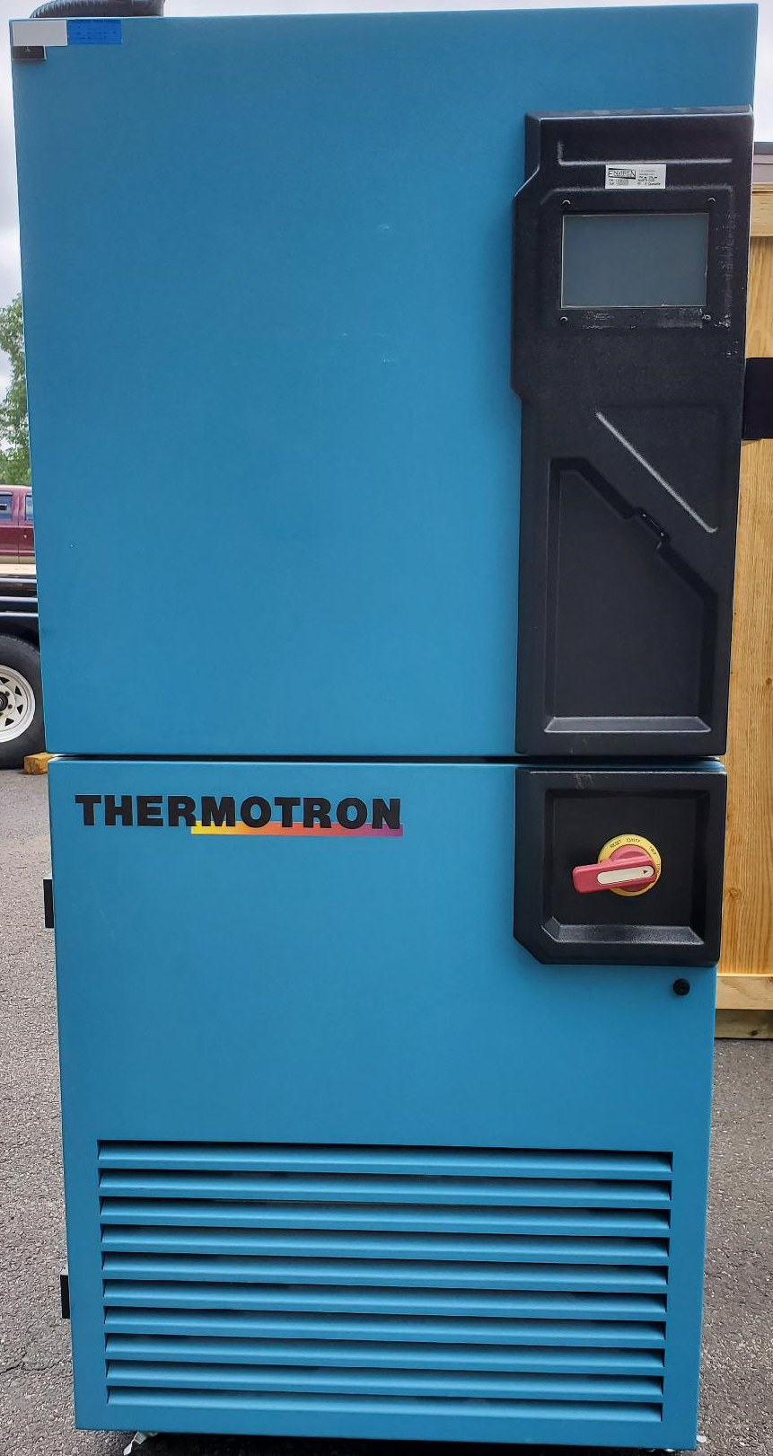 Thermotron S-8-8200 Environmental Test Chamber -70C to 180C